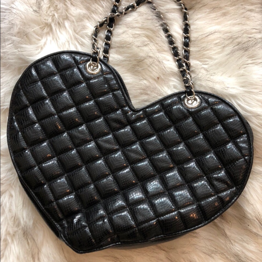 Bebe Black Quilted Faux Croc Heart Purse Bag with Chain Strap